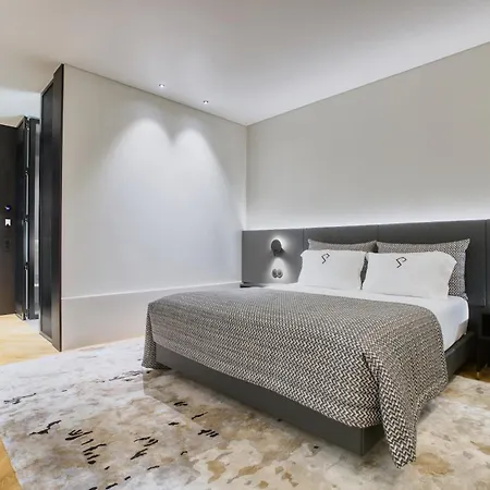 Palatial Pensión 4*