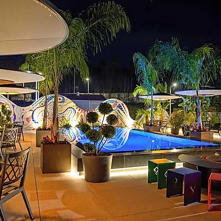 Palatial بيت ضيافة